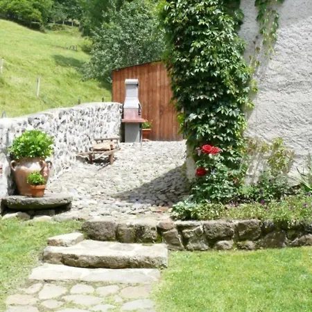 בית נופש Maison De Charme Avec Jardin, Proche Station Super-lioran, Ideale Pour Famille Et Activites Nature - Fr-1-742-467 *
