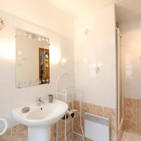 Maison De Charme Avec Jardin, Proche Station Super-lioran, Ideale Pour Famille Et Activites Nature - Fr-1-742-467 *